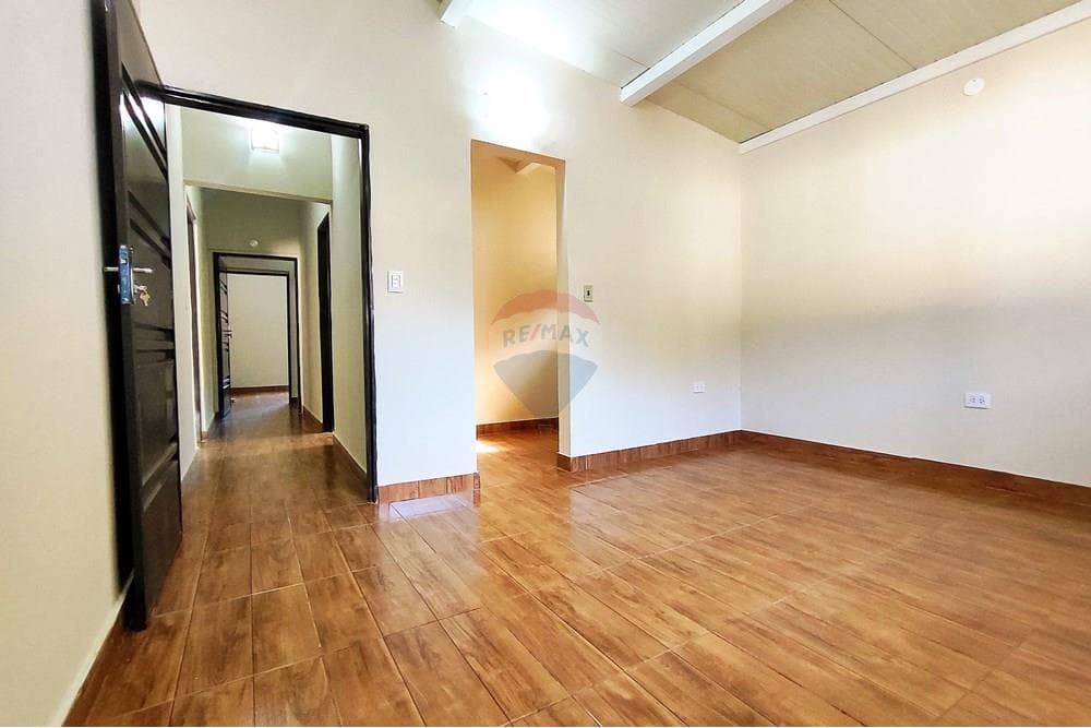 ALQUILO CHALET A ESTRENAR EN LUQUE - CENTRO – 2