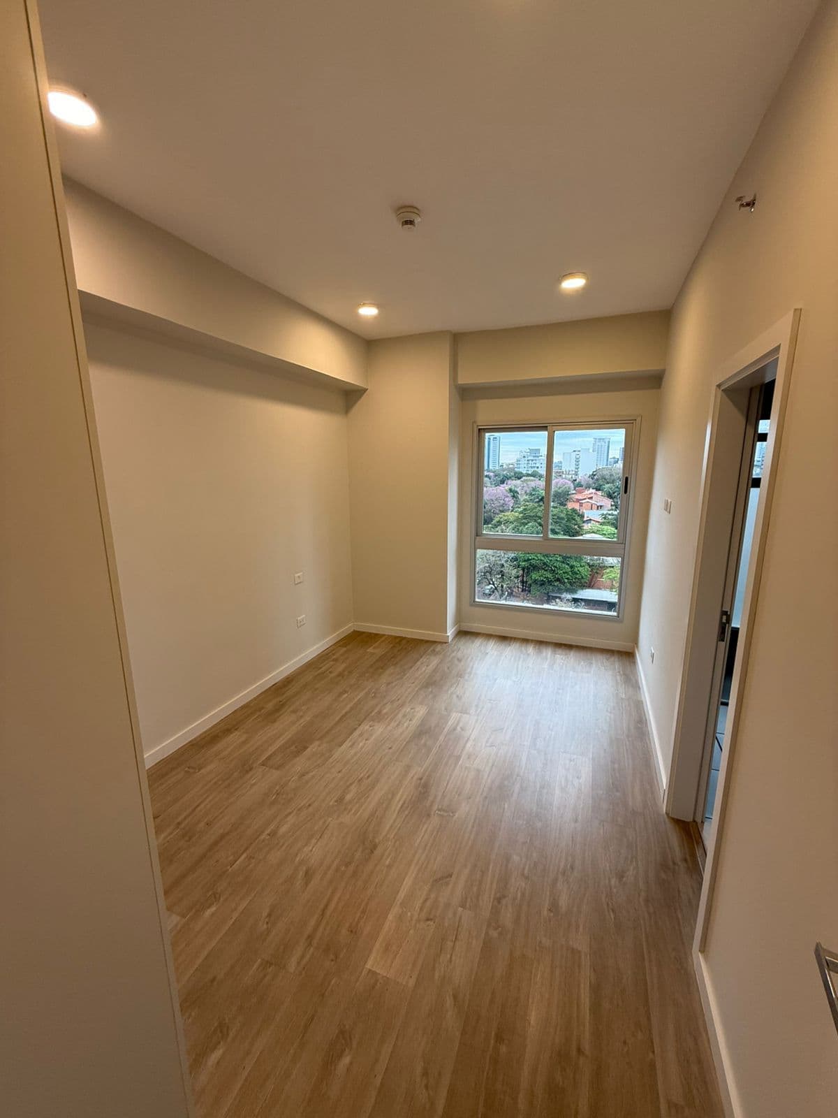 Edificio Forvm - Alquiler Departamento Amoblado de 2 Habitaciones – 2