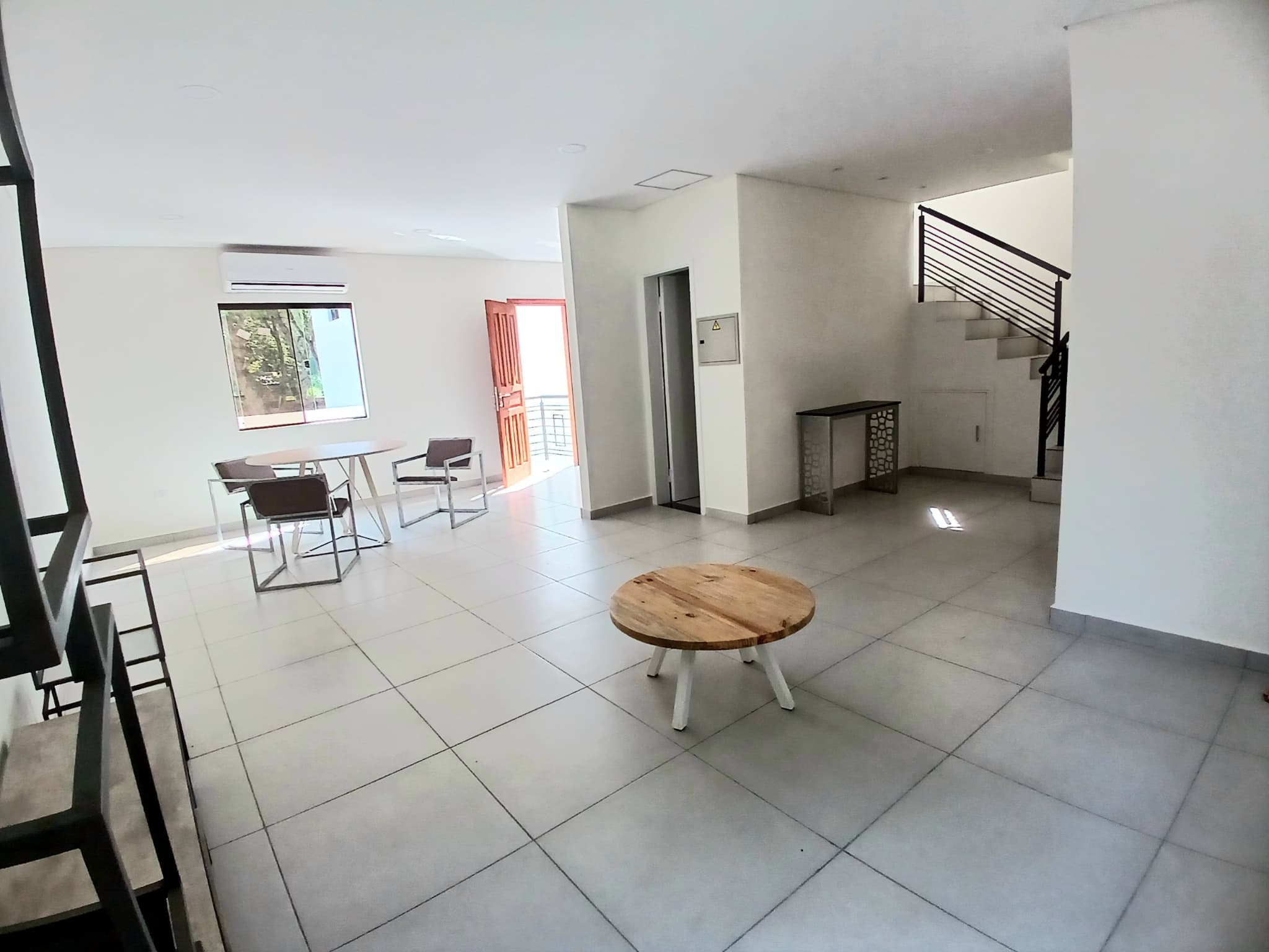 Casa a Estrenar en Luque – 3
