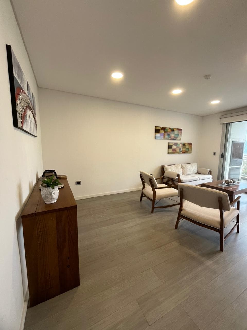 AVDA. SANTISIMA TRINIDAD EN ALQUILER DEPARTAMENTO DE 1 DORMITORIO AMOBLADO – 3