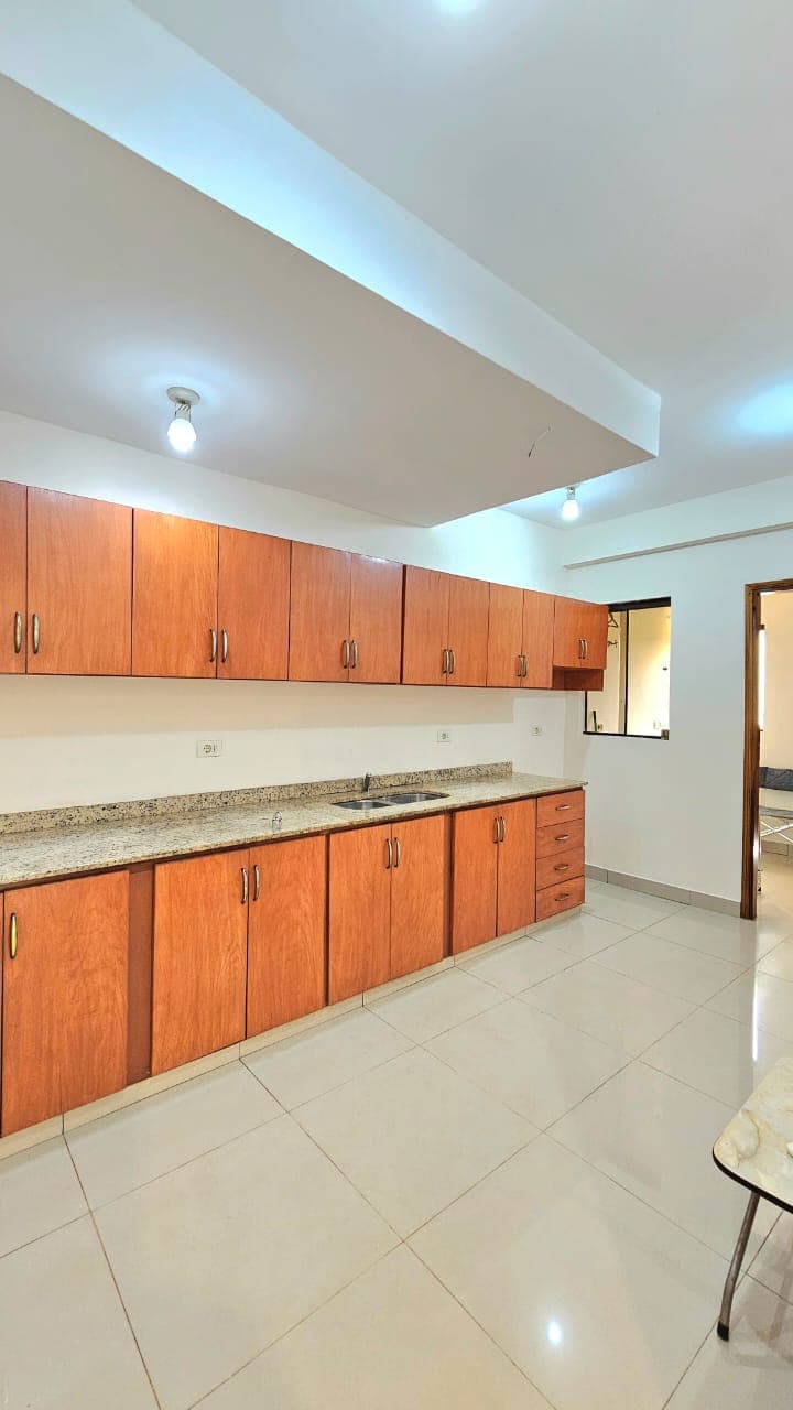 ALQUILER DE DUPLEX EN ZONA RAKIURA LUQUE – 2