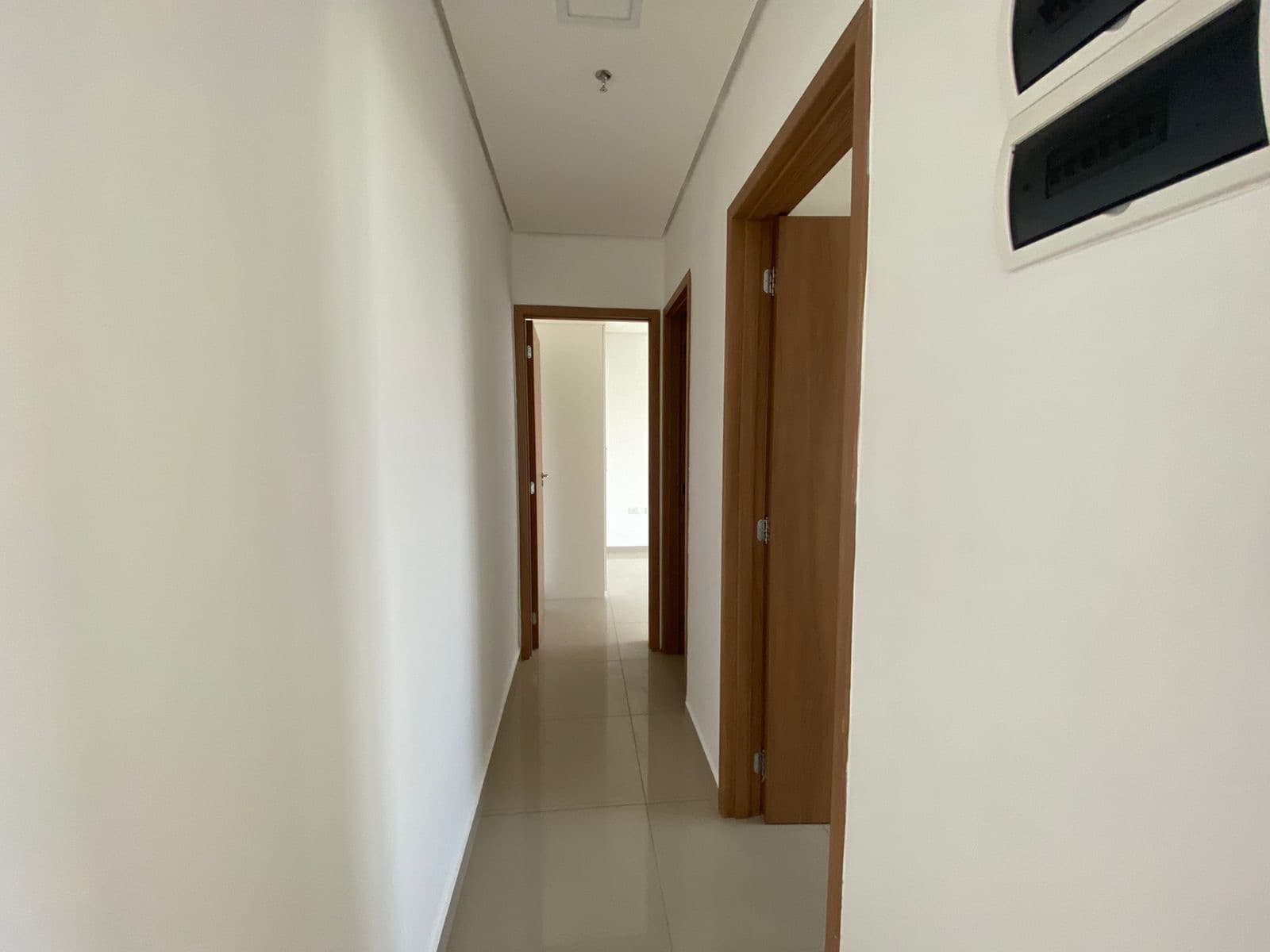 SANTÍSIMA TRINIDAD, EN ALQUILER, AMPLIO DEPTO DE 1 DORMITORIO. – 3