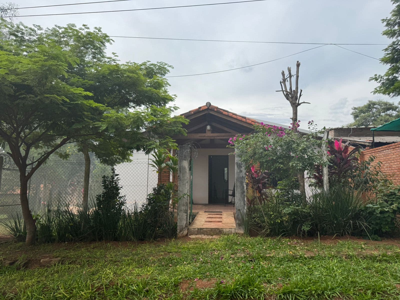 VENDO CASA