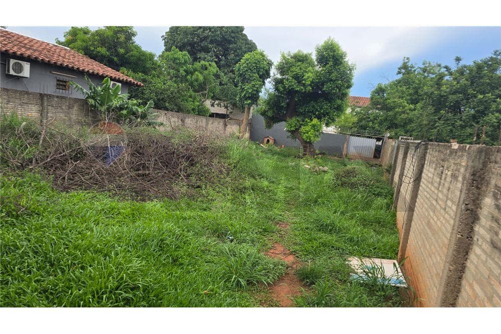 EN VENTA TERRENO EN SAN LORENZO AMURRALADO