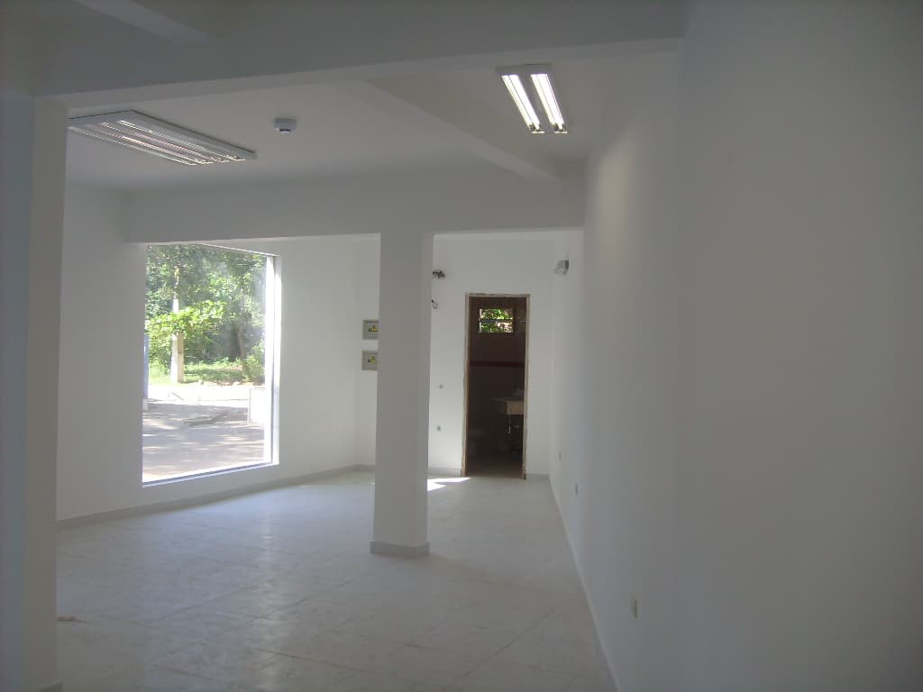Alquilo Edificio Corporativo. Aviadores y Molas Lopez. COD – 2