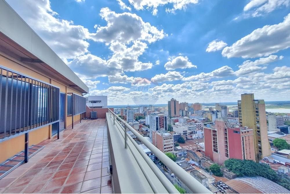 ALQUILO OFICINA EN EL CENTRO DE ASUNCION