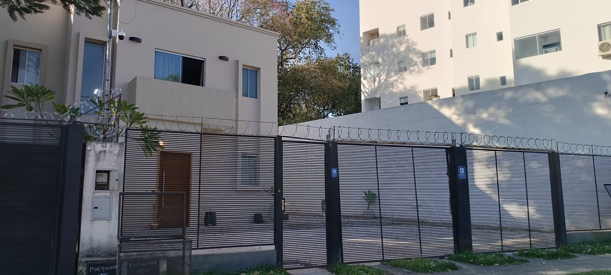 VENDO HERMOSO DÚPLEX ZONA DEL YACHT – 2