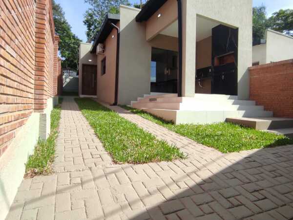 HERMOSO DUPLEX EN VENTA EN VILLA ELISA!