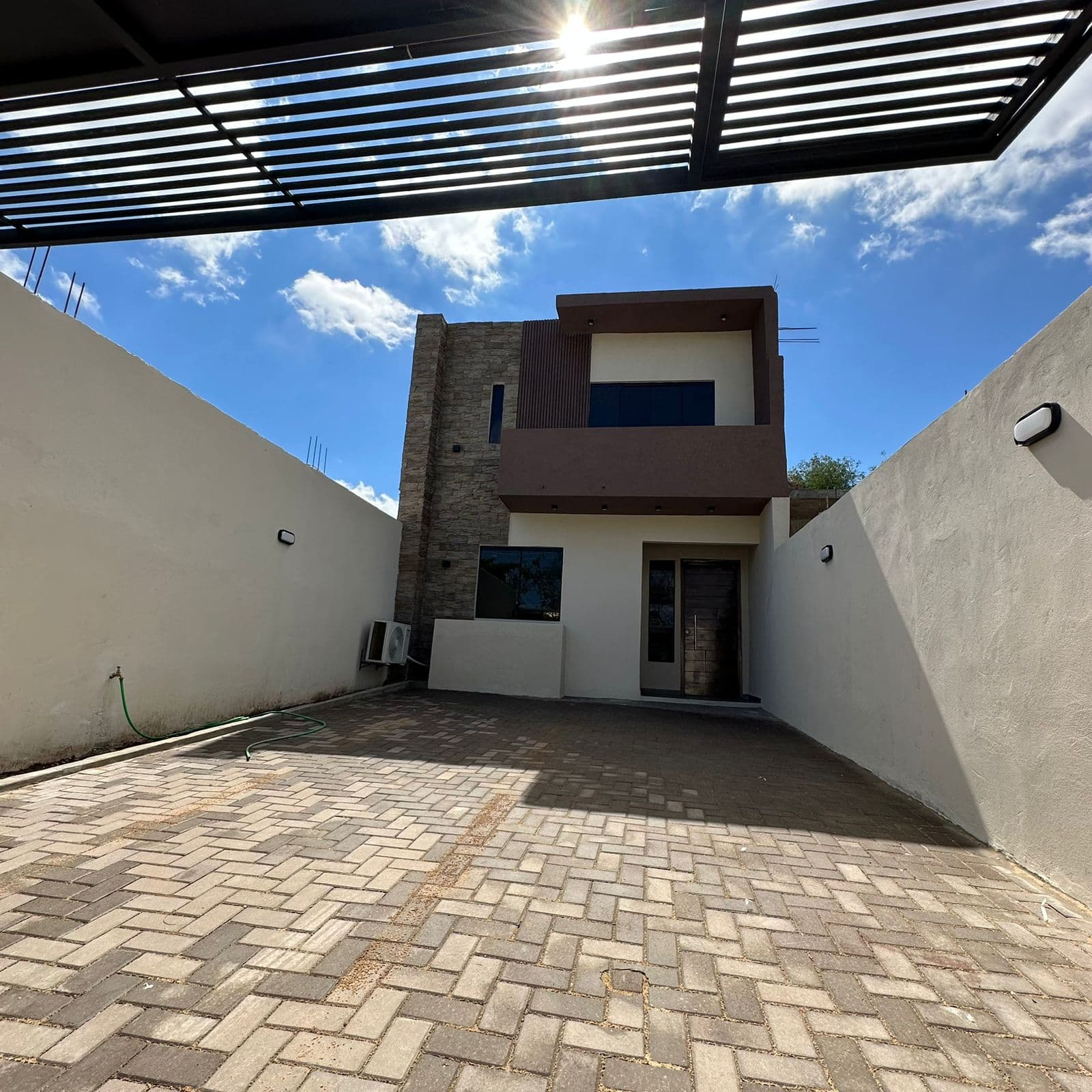 ALQUILO DUPLEX A ESTRENAR, BO SAN MIGUEL, SAN LORENZO