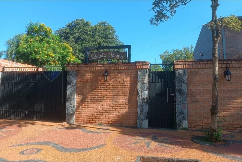 ENCANTO DE CASA QUINTA EN LUQUE YCUA DURE – 2