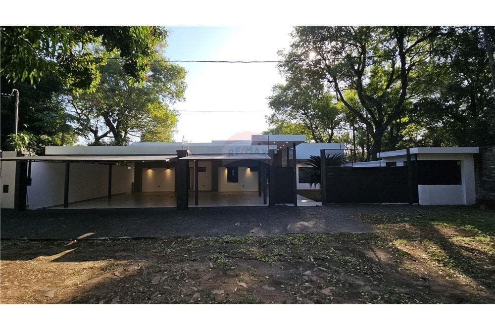 VENDO CASA DE LUJO EN ITA ENRAMADA