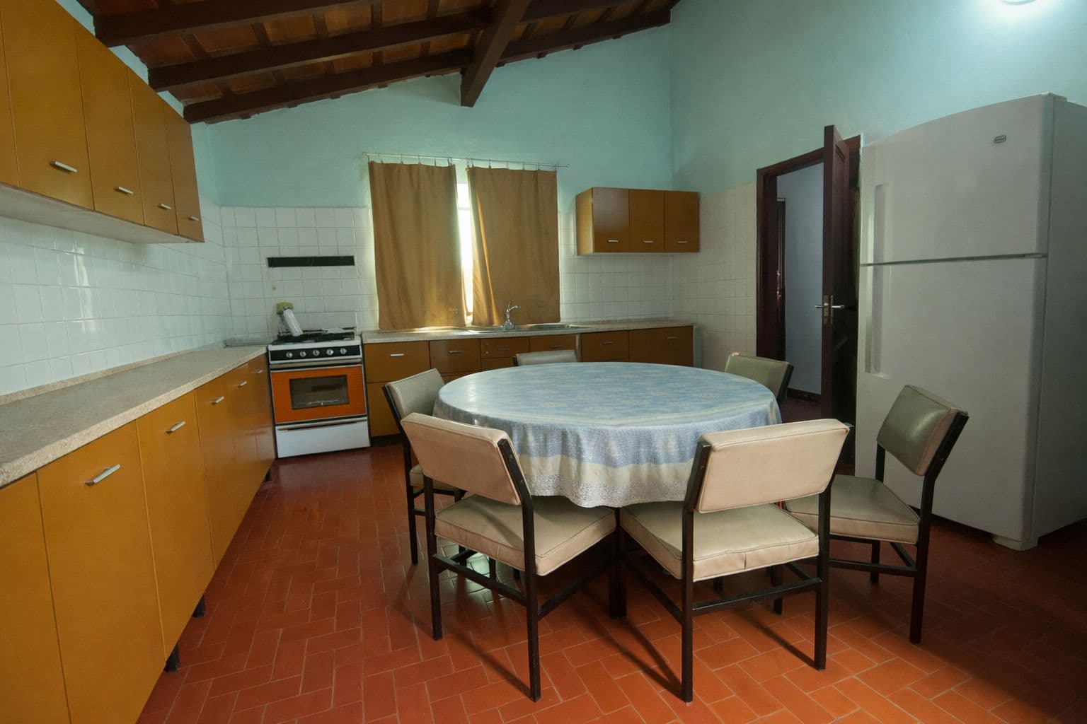 CASA – BARRIO MADAME LYNCH (VILLA VICTORIA) – 3