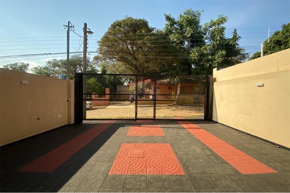 Duplex a estrenar Luque Bº Laurelty – 2