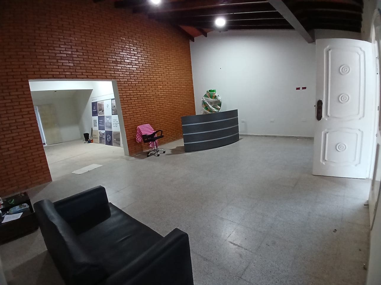 Alquilo Casa en Esquina para Oficina.Las Lomas Carmelitas Zona BCP. – 2