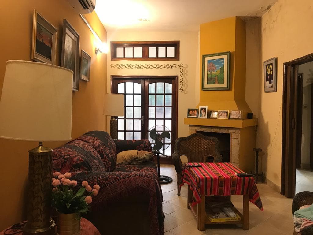 VENDO CASA A 2 CUADRAS DE GRAL. SANTOS – 3