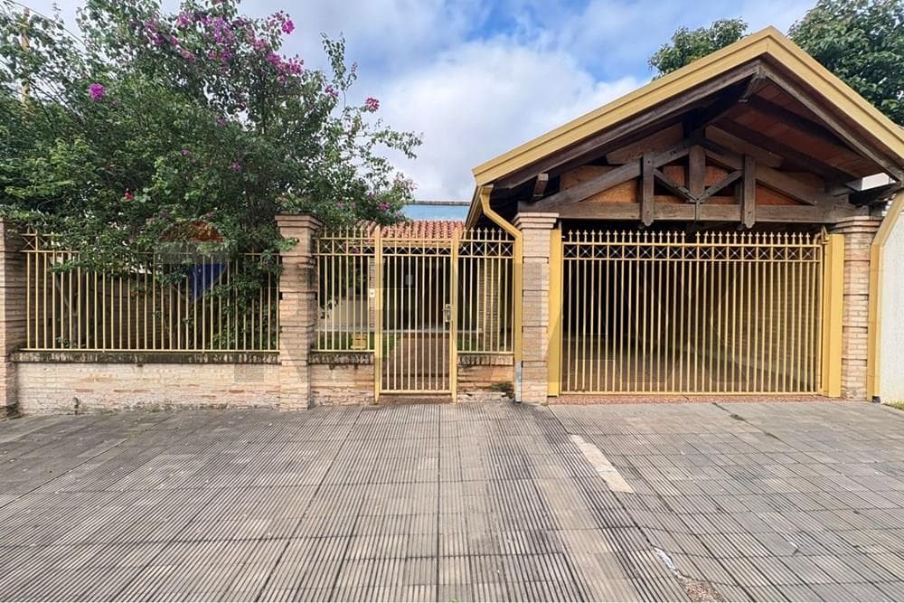 CASA EN ALQUILER - REPUBLICANO