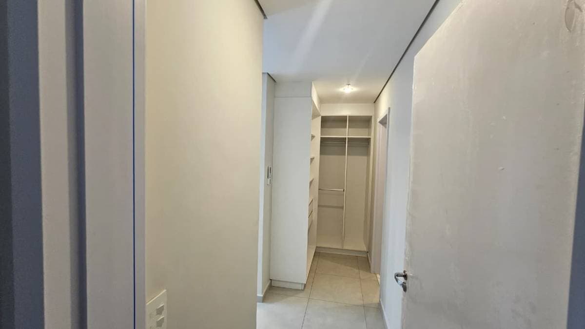 En Alquiler Dpto de 2 habitaciones en Boulevard Pinedo. – 2