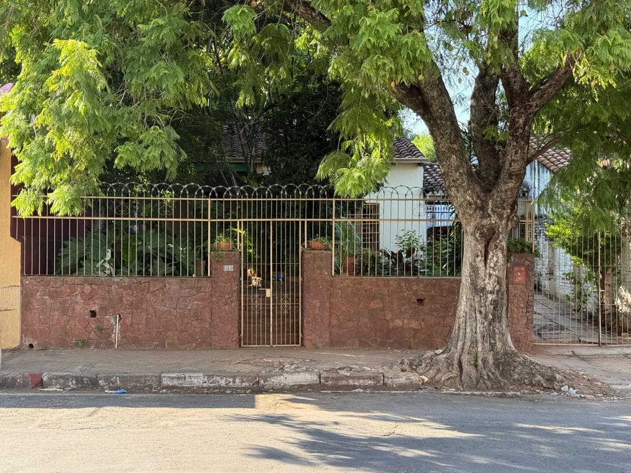 Vendo Casa Zona Salesianito - Asuncion. – 2