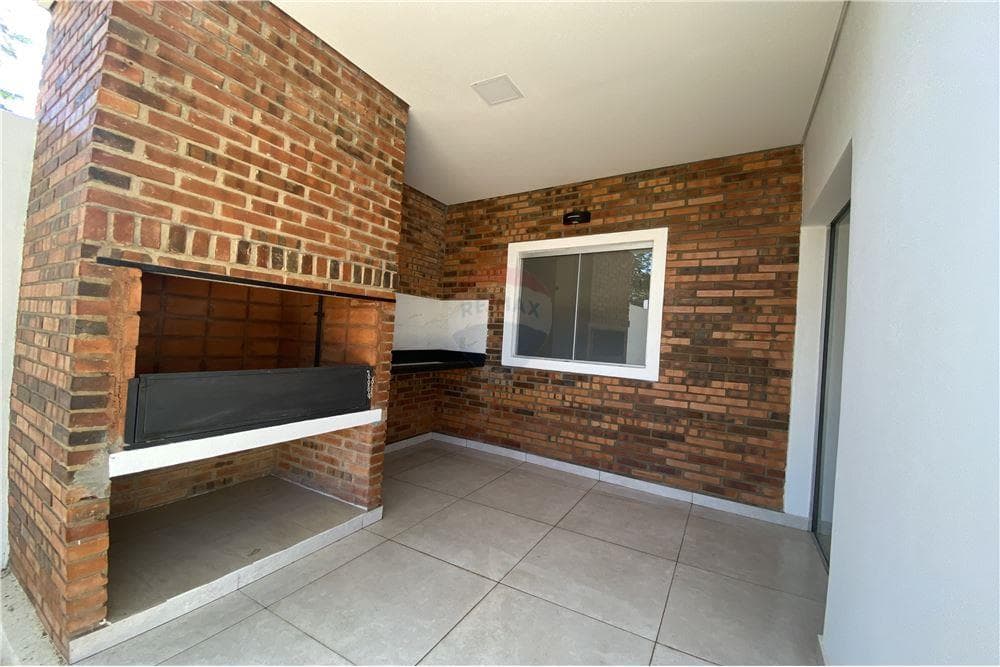 CHALET DE 2 DORMITORIOS EN LAMBARE – 3