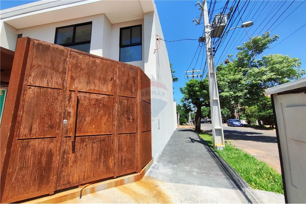 VENDO DUPLEX EN SAN CRISTOBAL
