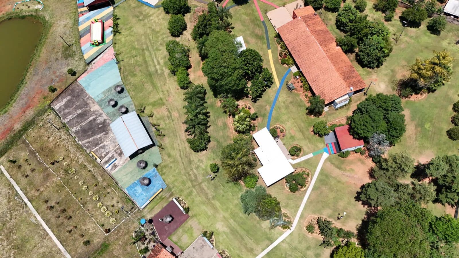 VENTA DE TERRENO DE 12 HECTAREAS EN VALENZUELA