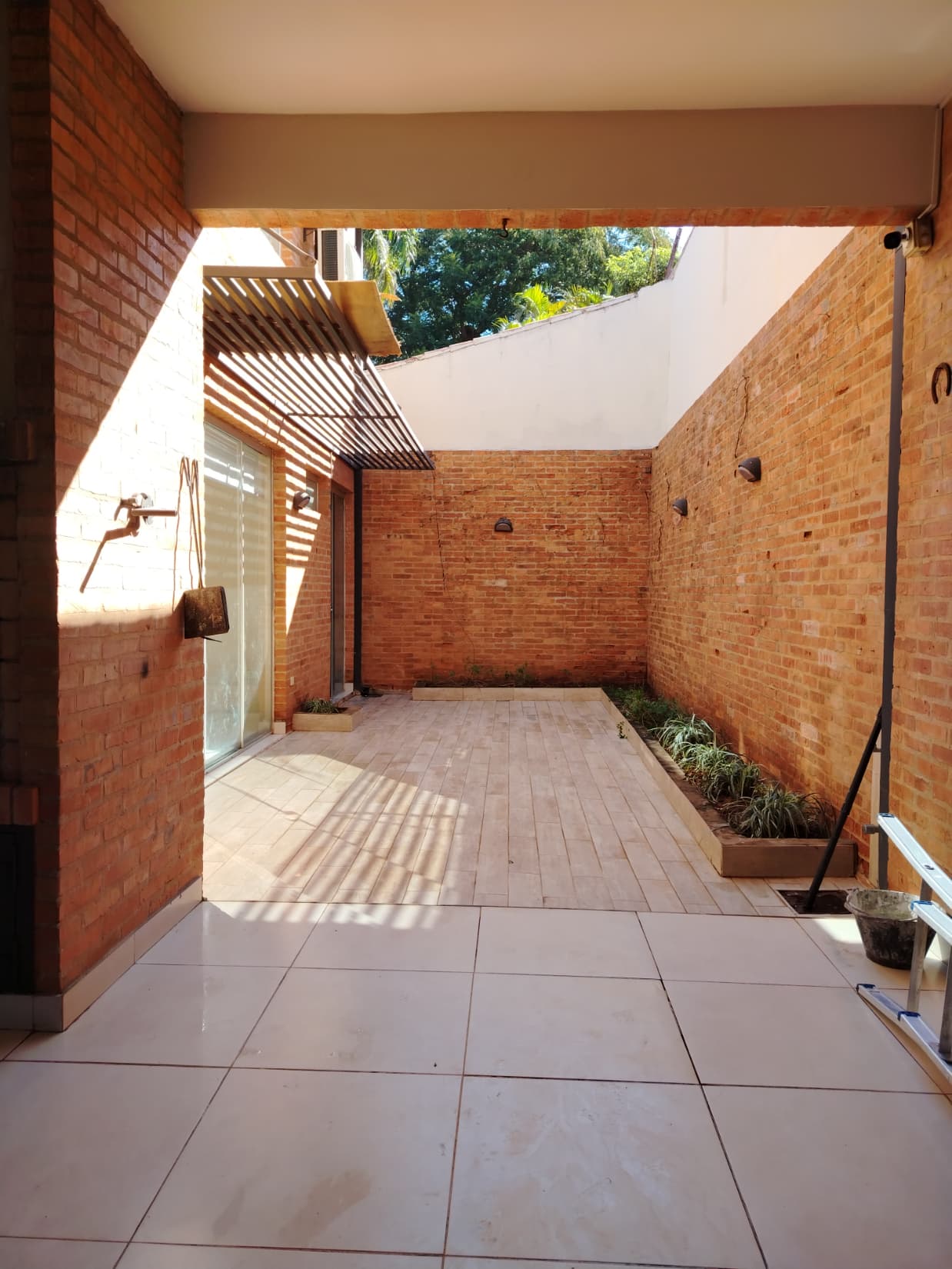 ALQUILO DUPLEX 4HAB ZONA SEMINARIO – 2
