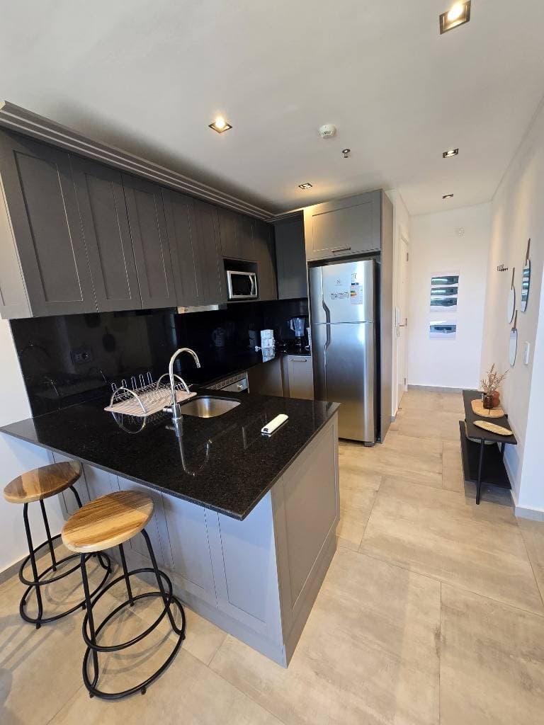ALQUILO DEPARTAMENTO AMOBLADO EN EL EDIFICIO GRAND CHELSEA, BARRIO MBURUCUYÁ – 3