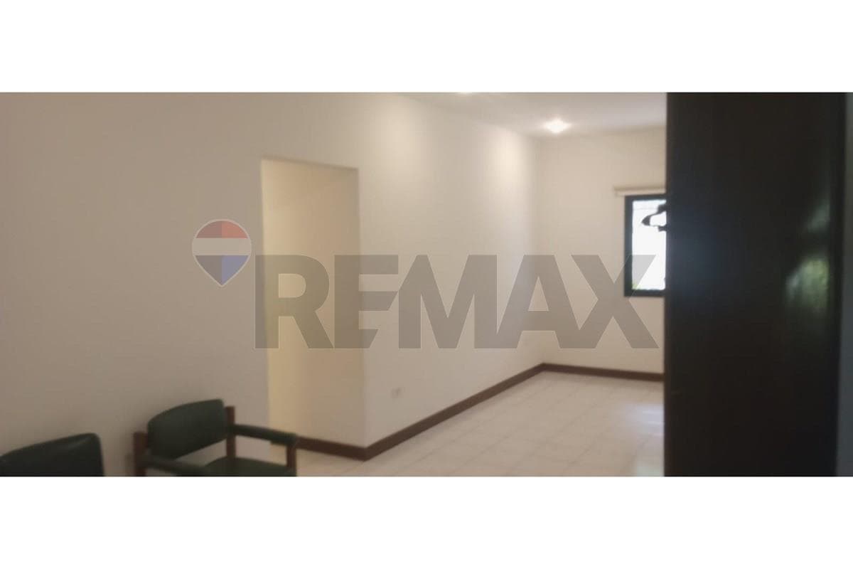 ALQUILER DE DEPARTAMENTO EN HERRERA – 2