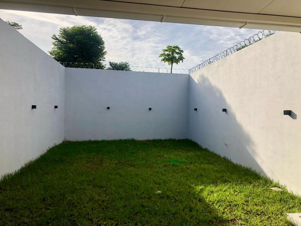VENDO DUPLEX A ESTRENAR EN LUQUE CAÑADA SAN RAFAEL – 2