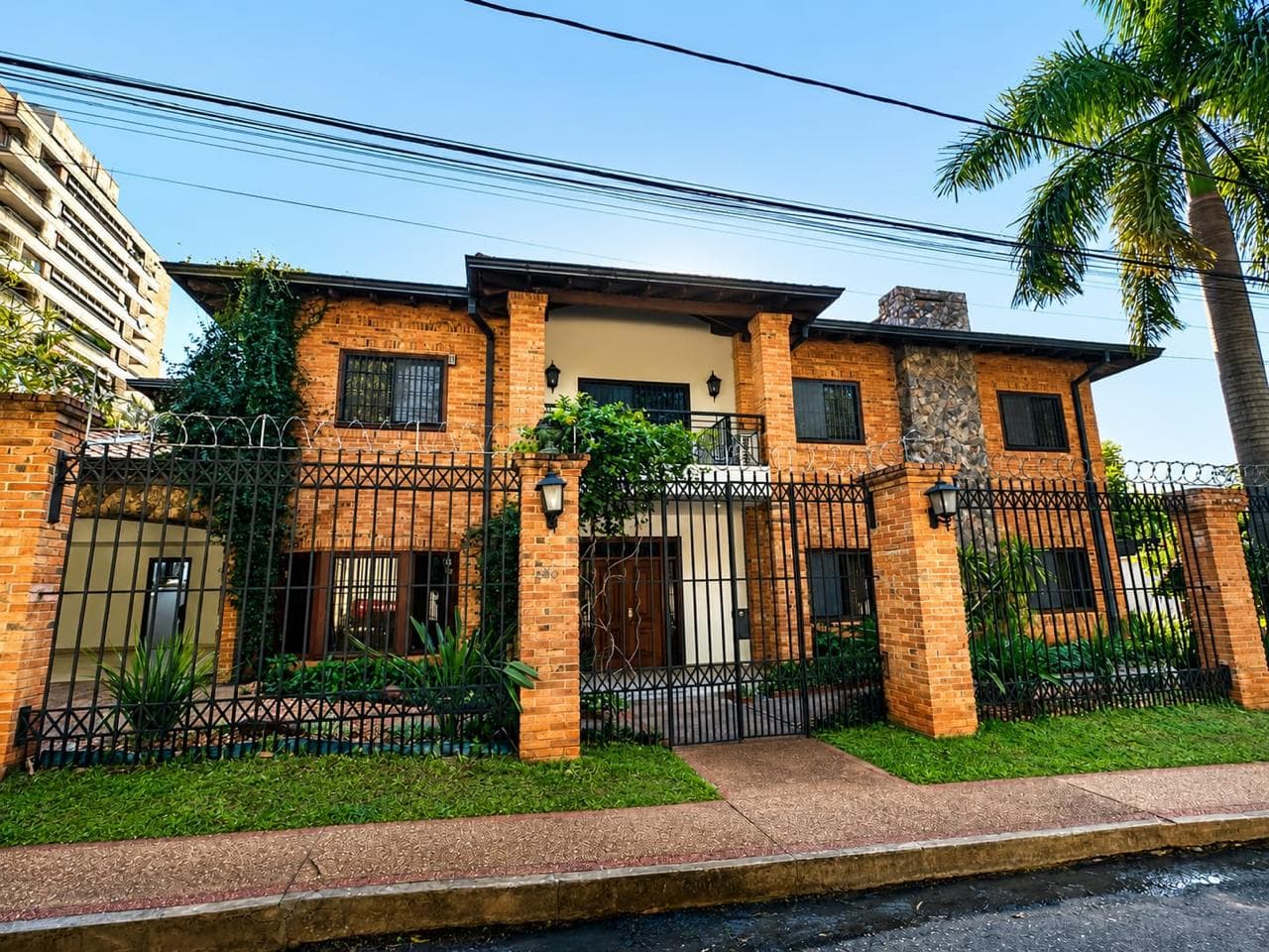 Residencia premium zona Embajada de USA