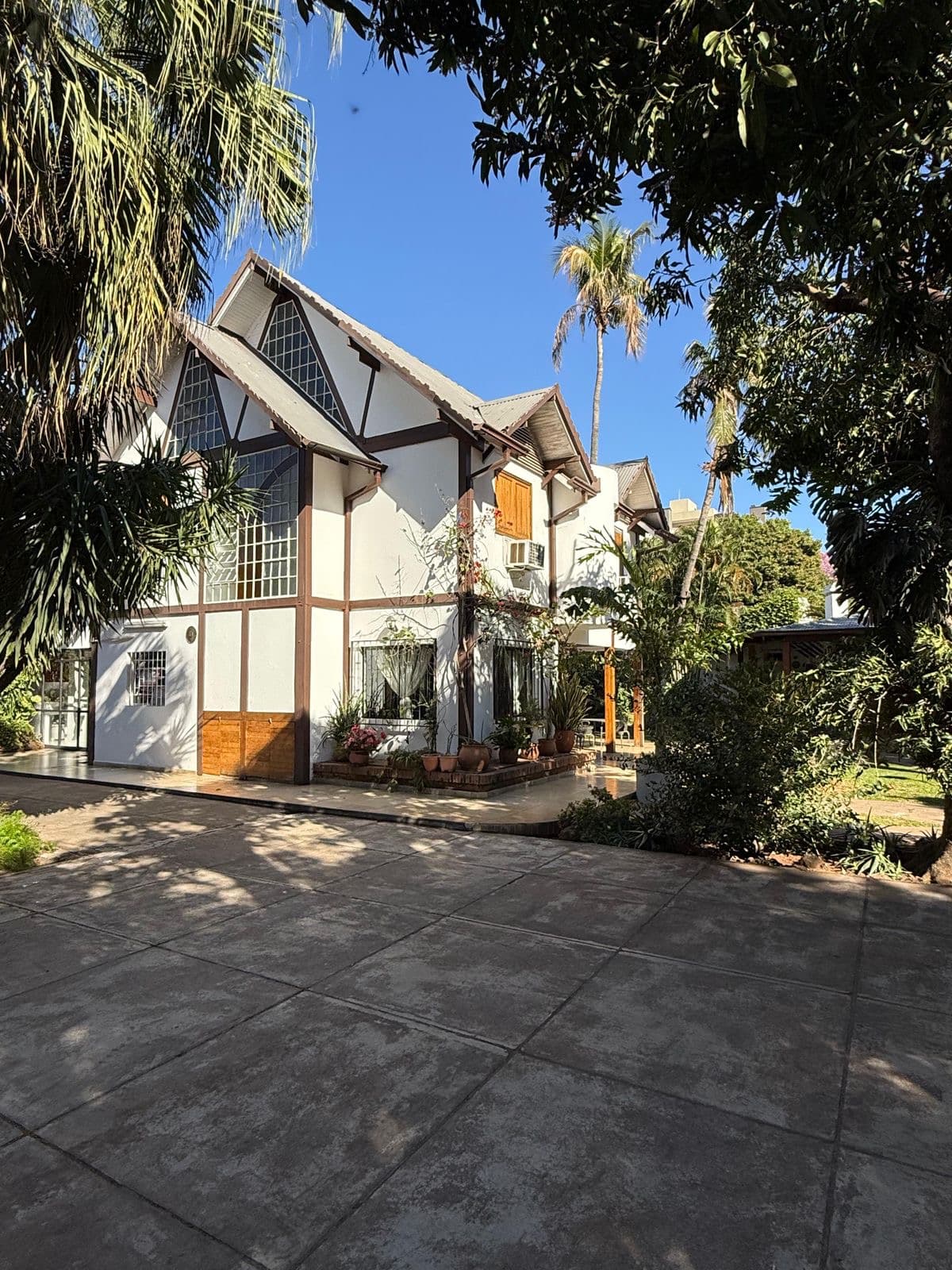 Vendo Residencia En Villamorra – 3