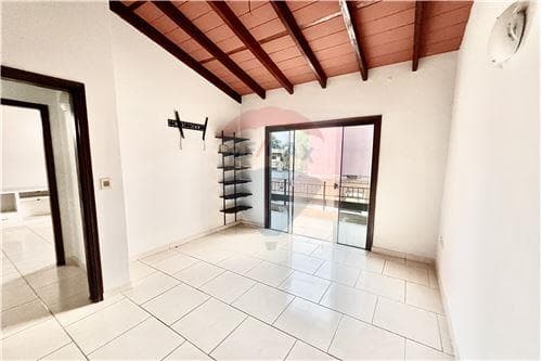 En alquiler amplio duplex Fernando de la Mora, Zona Norte. – 3