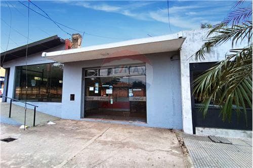 LOCAL COMERCIAL EN ALQUILER – 2
