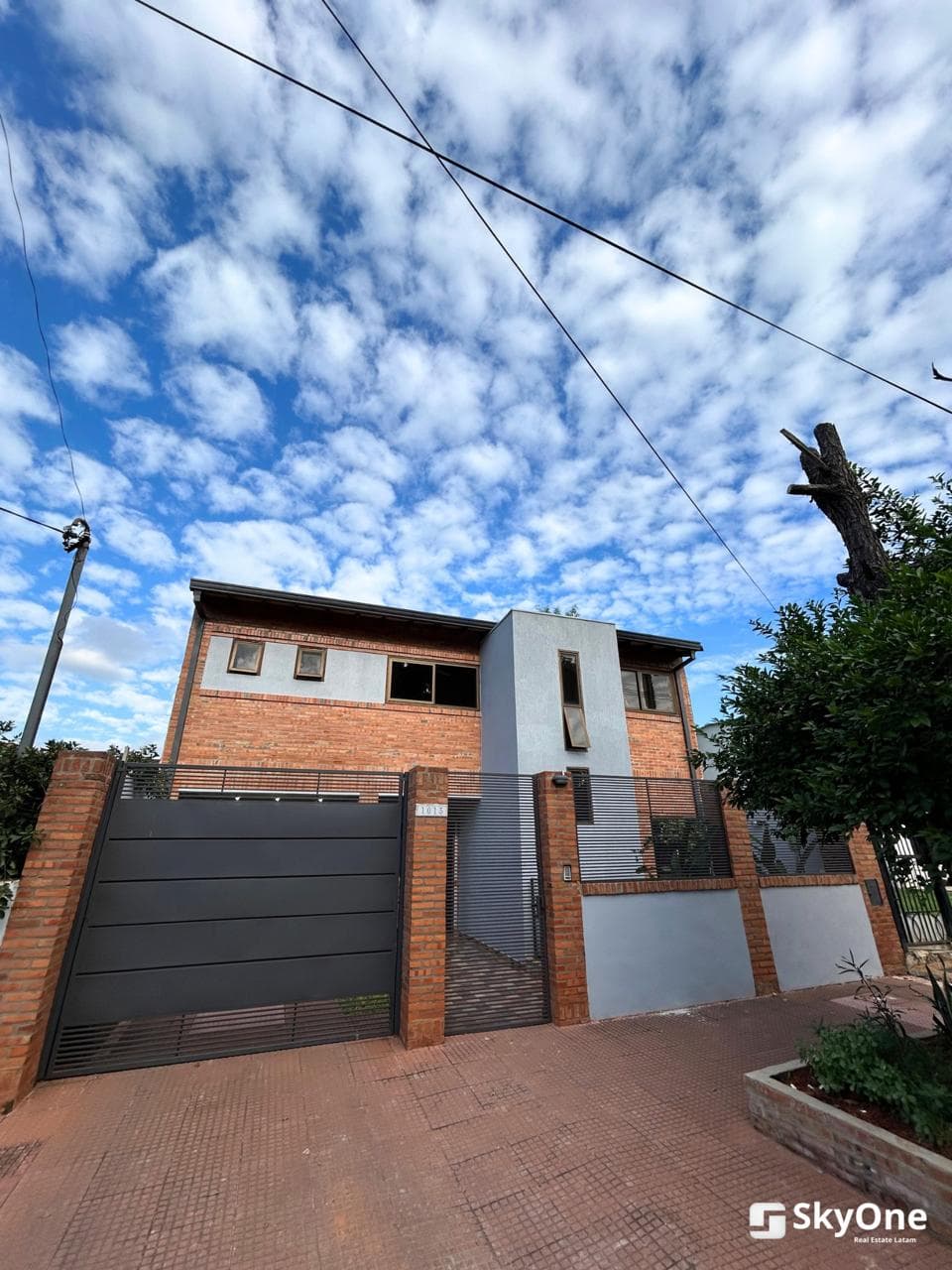 ALQUILO HERMOSA RESIDENCIA EN ASUNCION