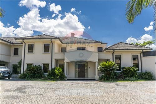 Casa en Condominio Villa Mburucuya