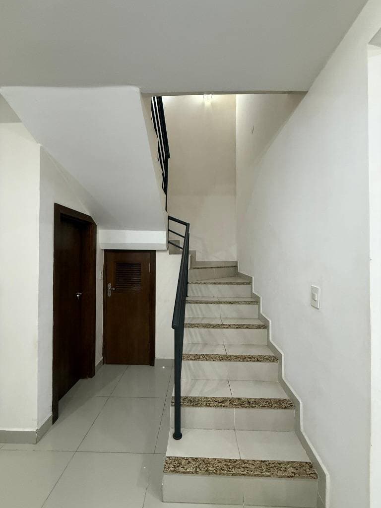 Alquilo Dúplex amoblado de 3 dormitorios en Barrio Tacumbú - Asunción – 3