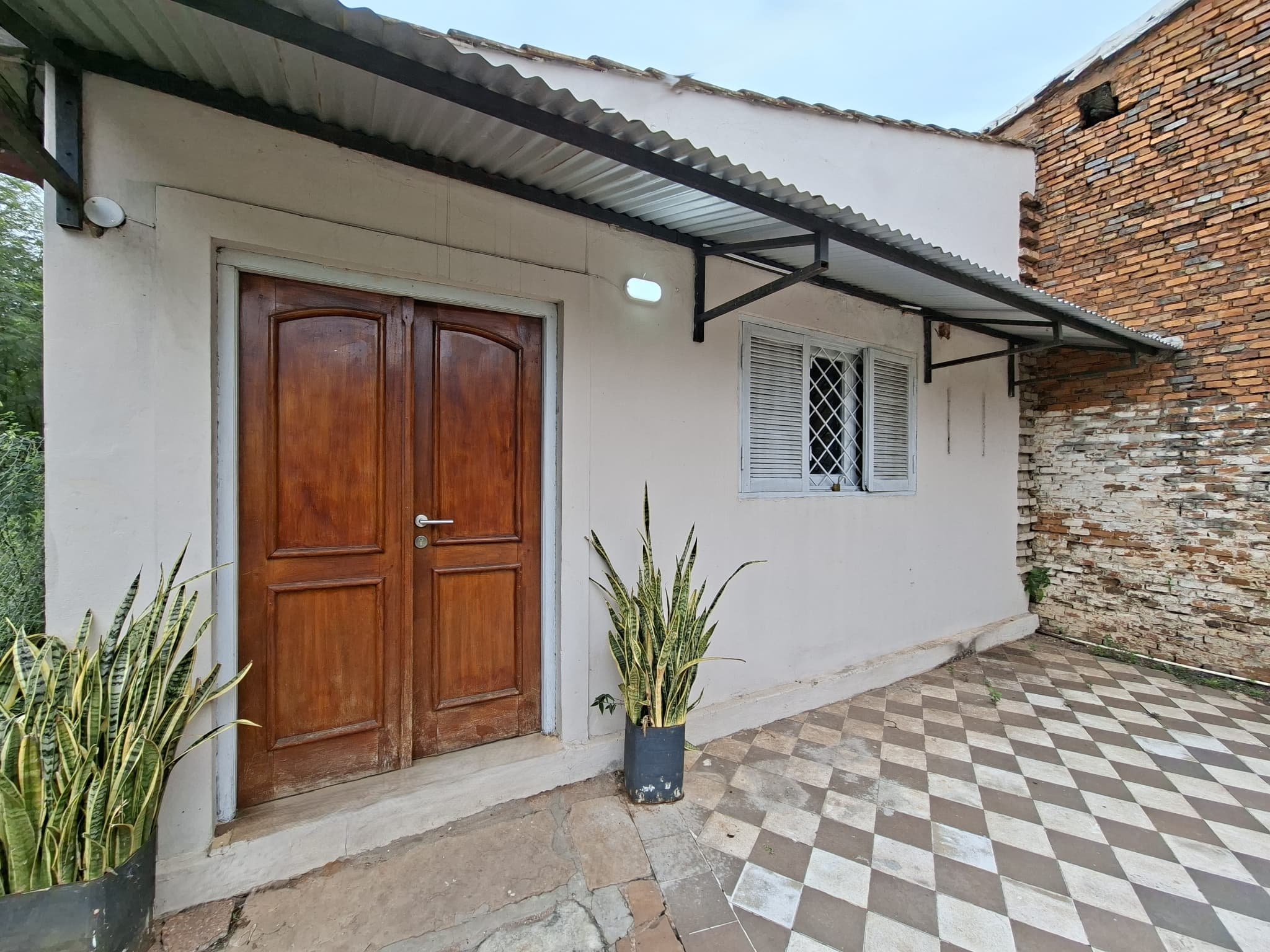 Vendo Terreno Con Casa Sobre Cerro Cora – 2