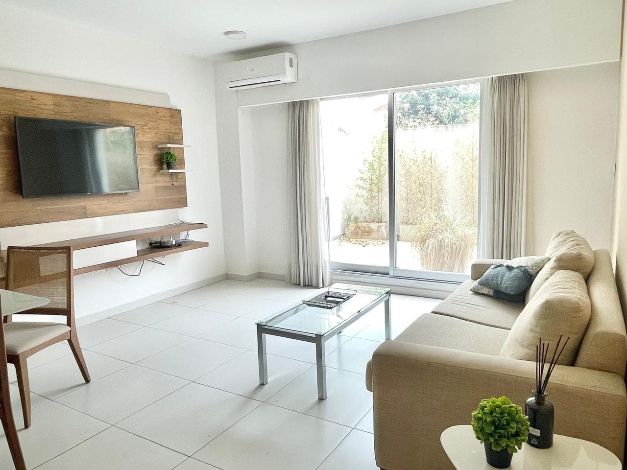 Alquilo Depto De 3 Dorms En The Tower - Amoblado – 3
