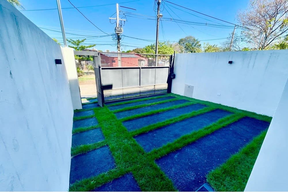 FINO DUPLEX A ESTRENAR CON PISCINA EN LOMA PYTA – 3