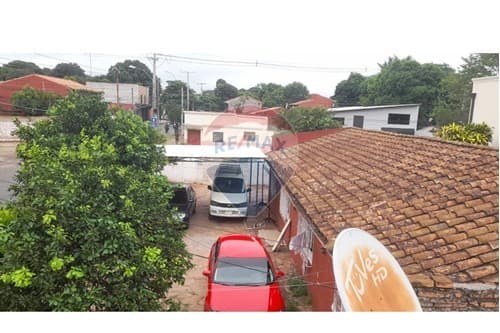 VENTA DE TERRENO EN FERNANDO DE LA MORA CON PROPIEDAD A DEMOLER – 3