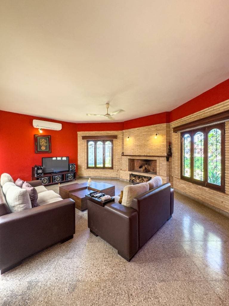 ALQUILO AMPLIA RESIDENCIA EN MARIANO ROQUE ALONSO – 3