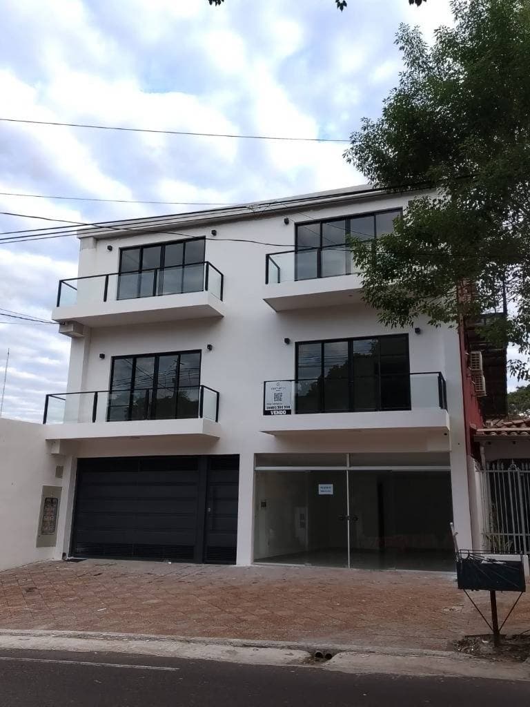 EN VENTA DEPARTAMENTO DE 2 DORM. EN LAMBARÉ, B° SAN RAFAEL
