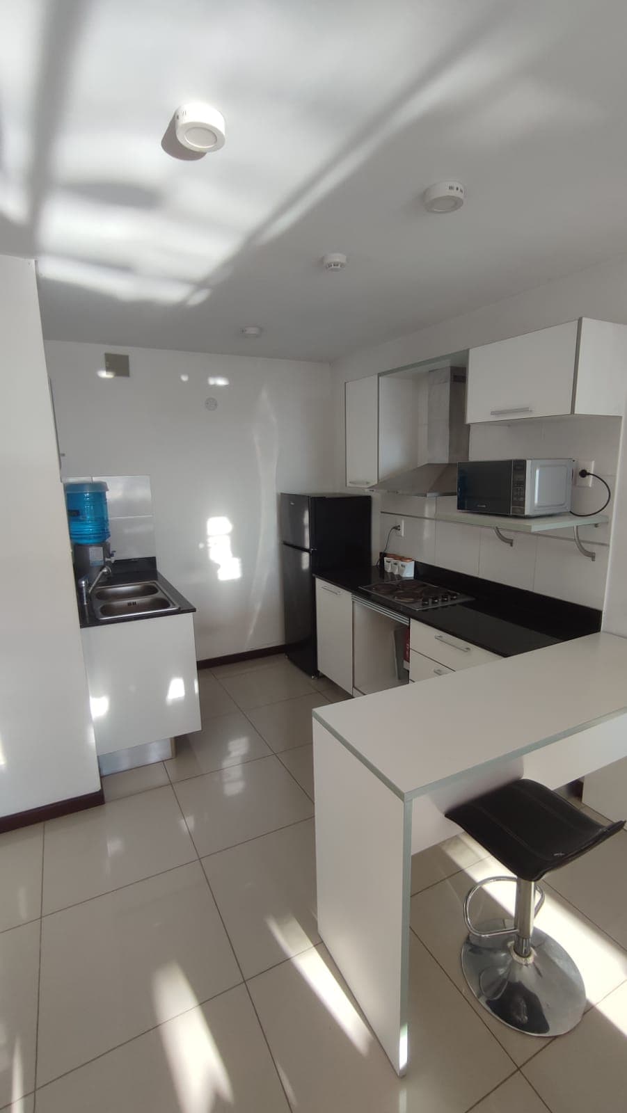 VENDO DEPARTAMENTO EN BARRIO SAN VICENTE ASUNCIÓN – 2