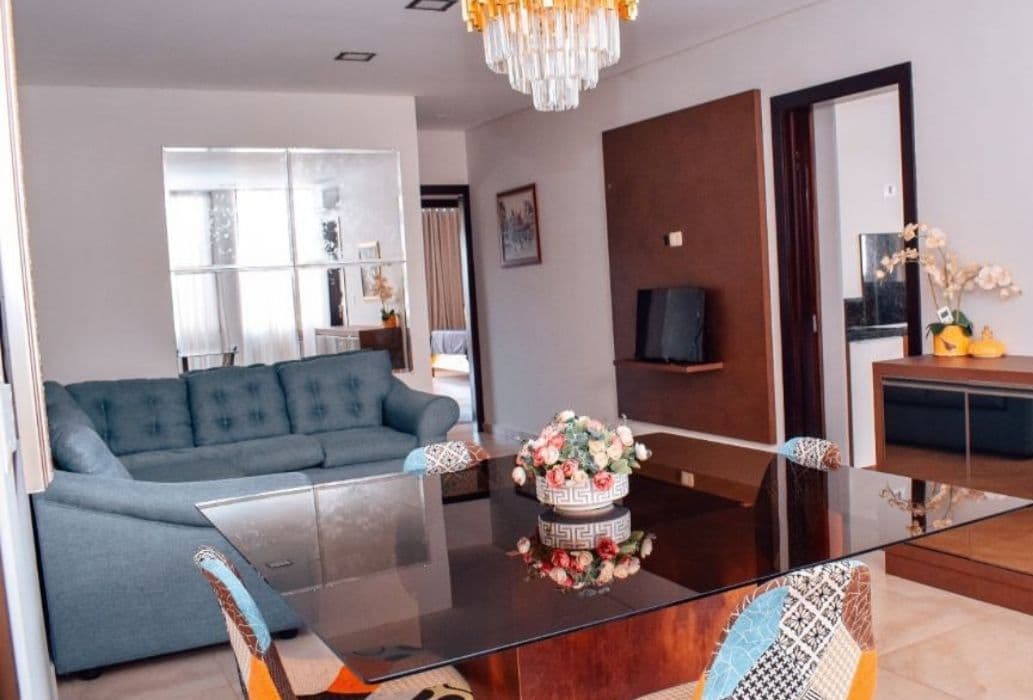 alquilo departamento amoblado de 3 habitaciones en el Paraná country club