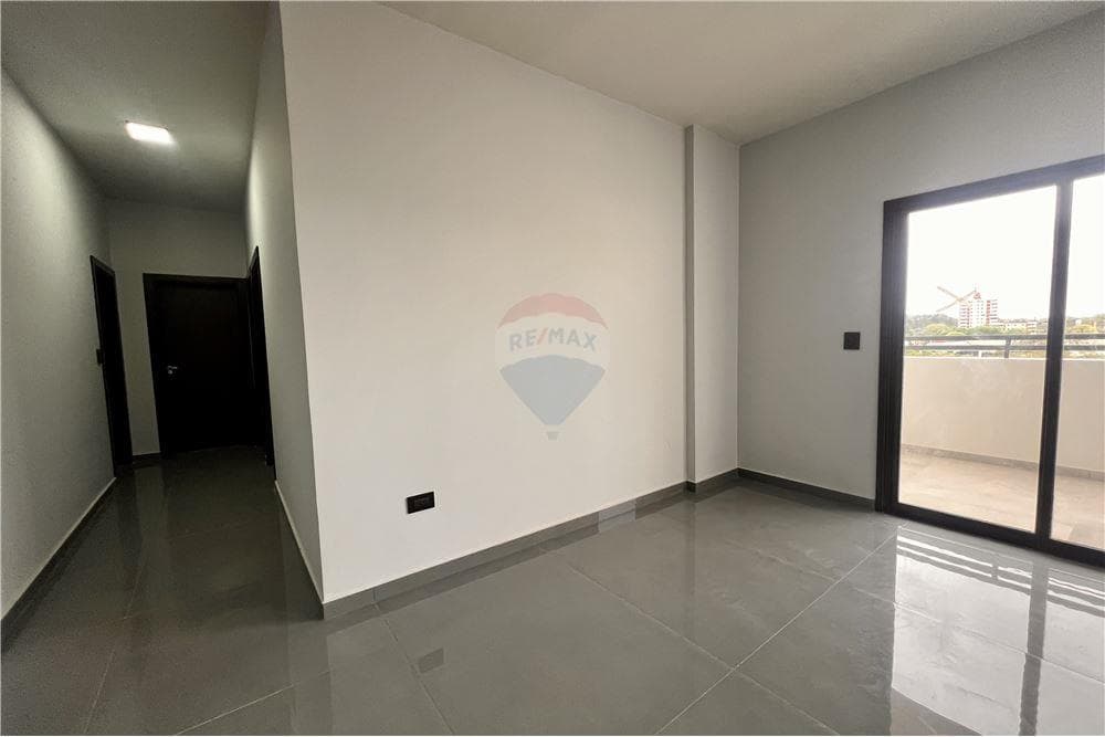 San Lorenzo DEPARTAMENTO DE 3 DORMITORIOS A M. DE MCAL LOPEZ – 3