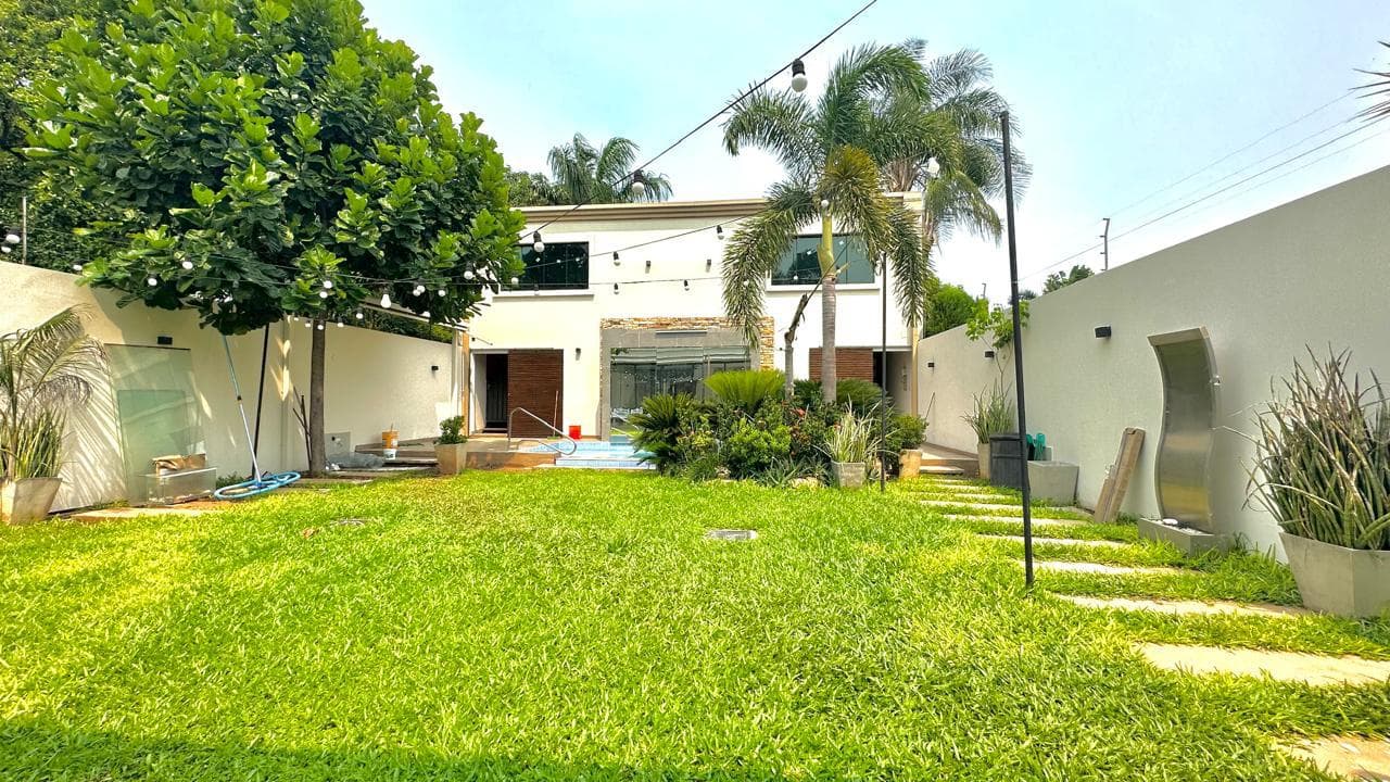 ALQUILO CASA EN MBURUCUYA – 3