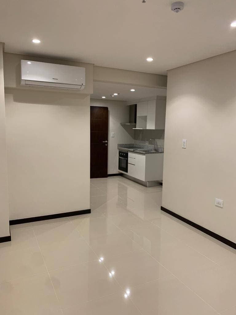 Alquilo Departamento De Un Dormitorio En The Forest – 2