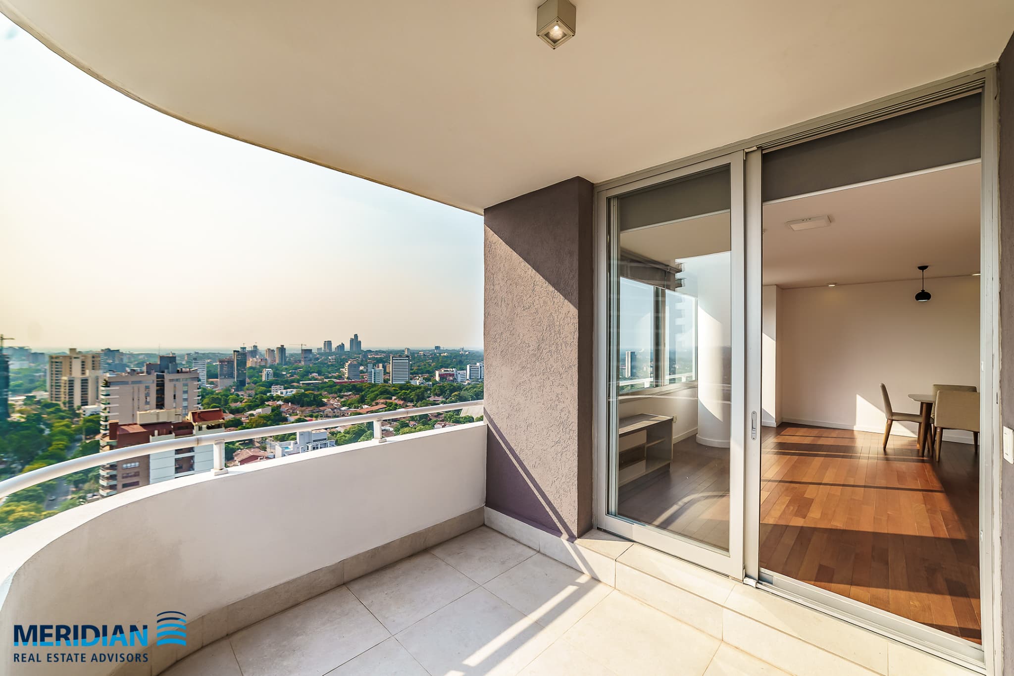 Exclusivo 3 Dormitorios en SkyTower! Terraza de 75 m2! – 3