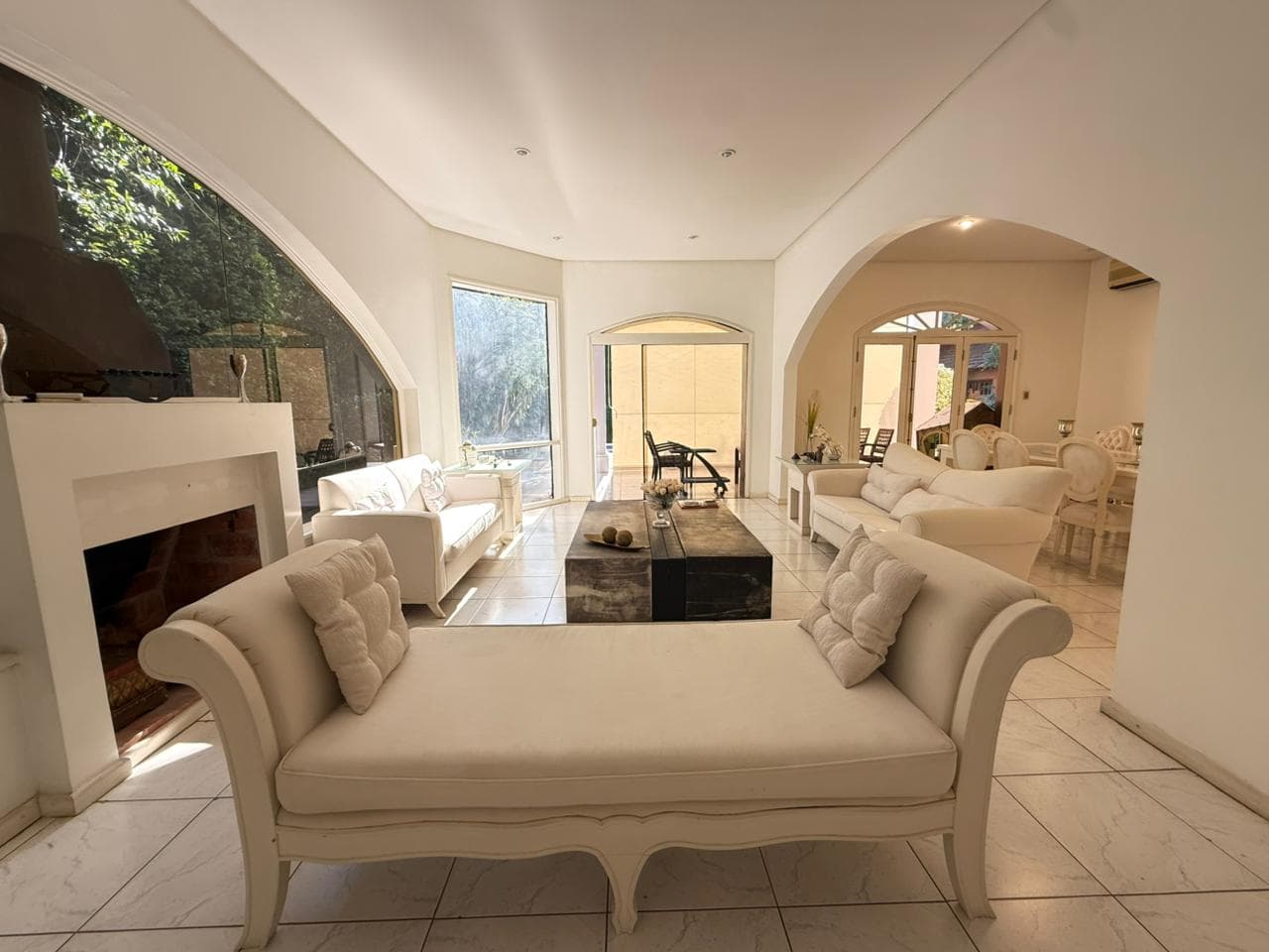 4200 USD - ALQUILO HERMOSA CASA - AV. SANTISIMA TRINIDAD – 2