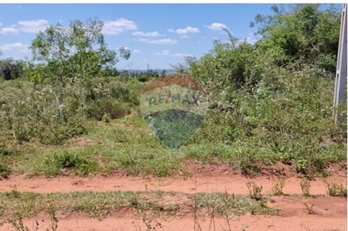 TERRENO EN VENTA, LUQUE – 2